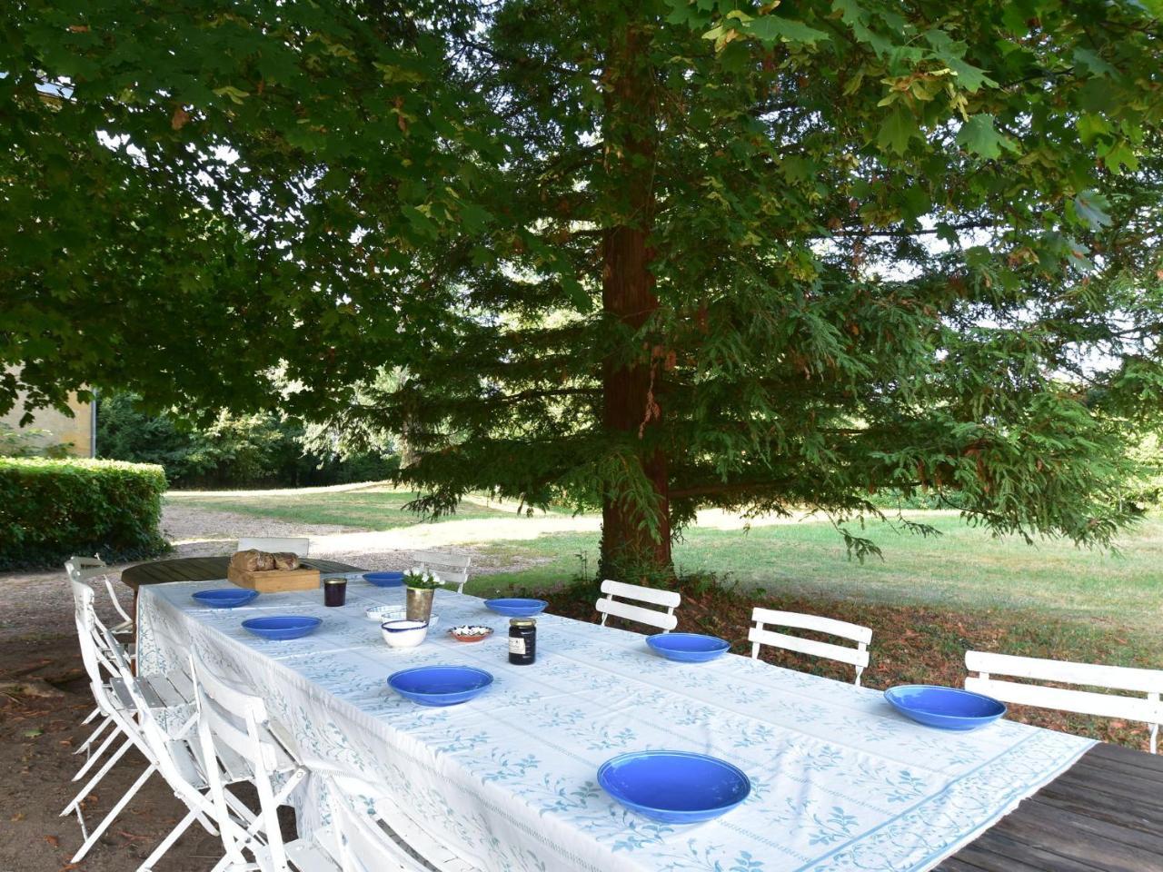 הוילה בורבון-לאנסי Vintage Mansion In Saint Aubin Sur Loire With Pool מראה חיצוני תמונה